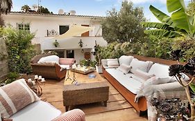 Casa con jardin